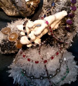 Бижутерия   Jewellery
