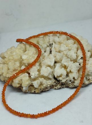Сребърно колие с карнеол